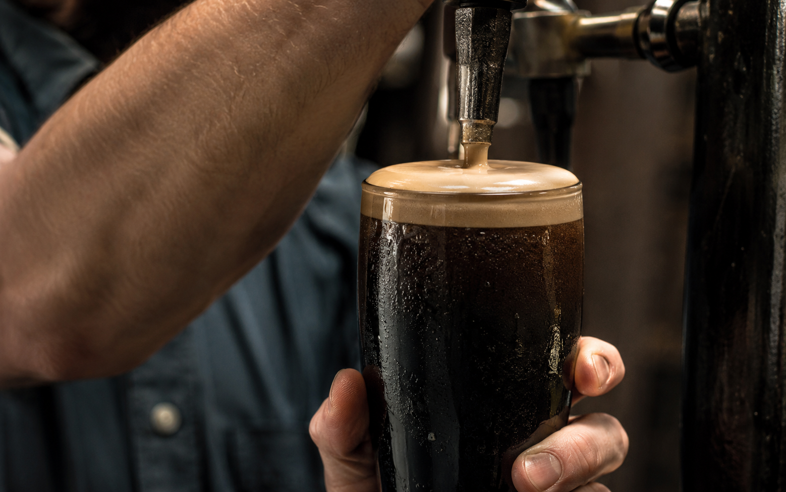 The Art of Pulling a Perfect Pint